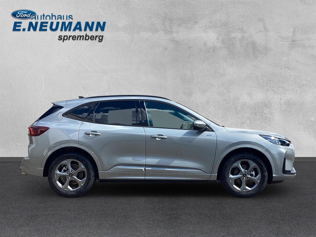 Ford Kuga 2024 Benzine