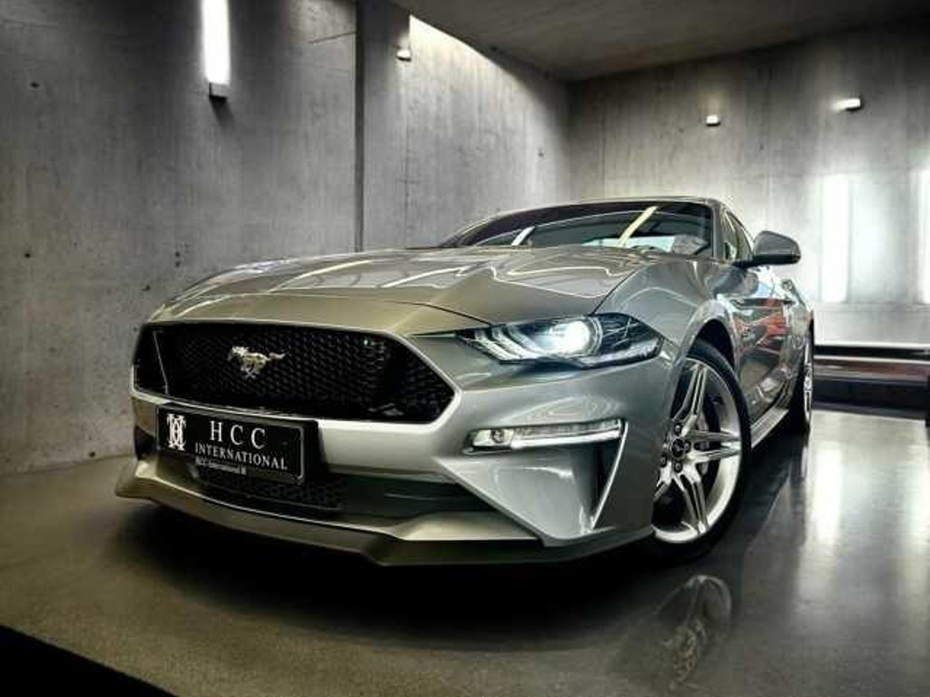 Ford Mustang 2022 Benzine
