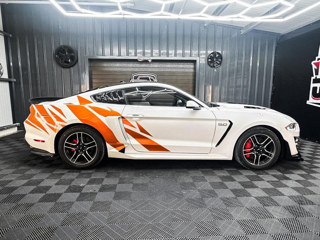 Ford Mustang 2022 Benzine