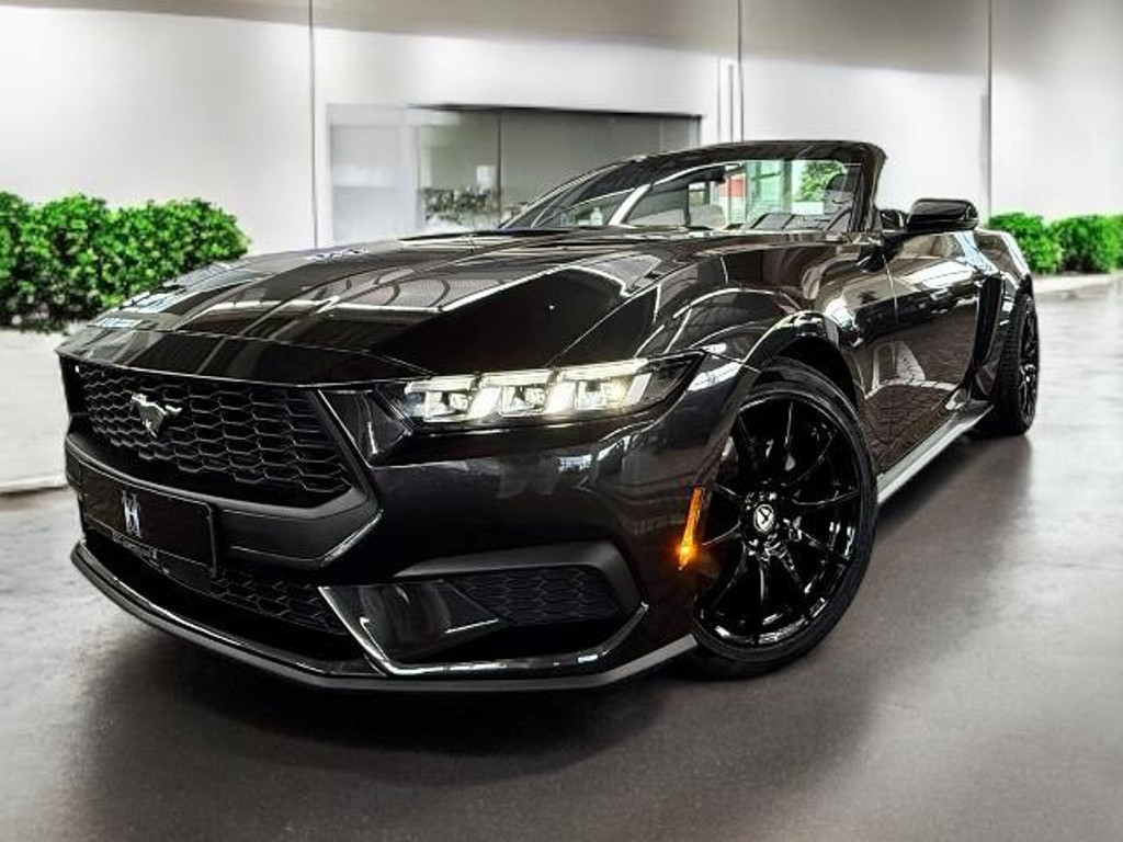 Ford Mustang 2023 Benzine