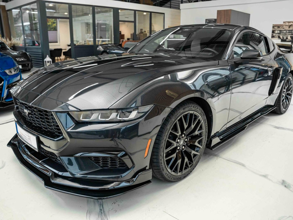 Ford Mustang 2024 Benzine