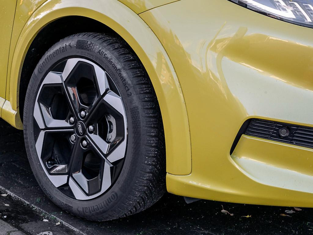 Ford Puma 2025 Benzine