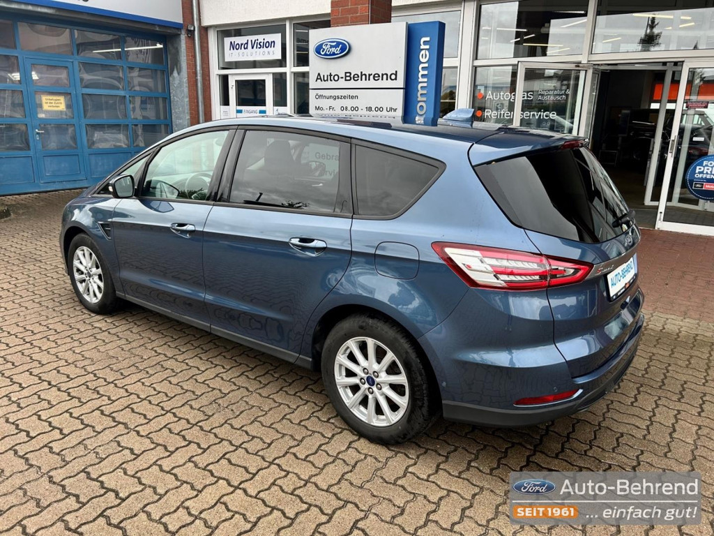 Ford S-Max