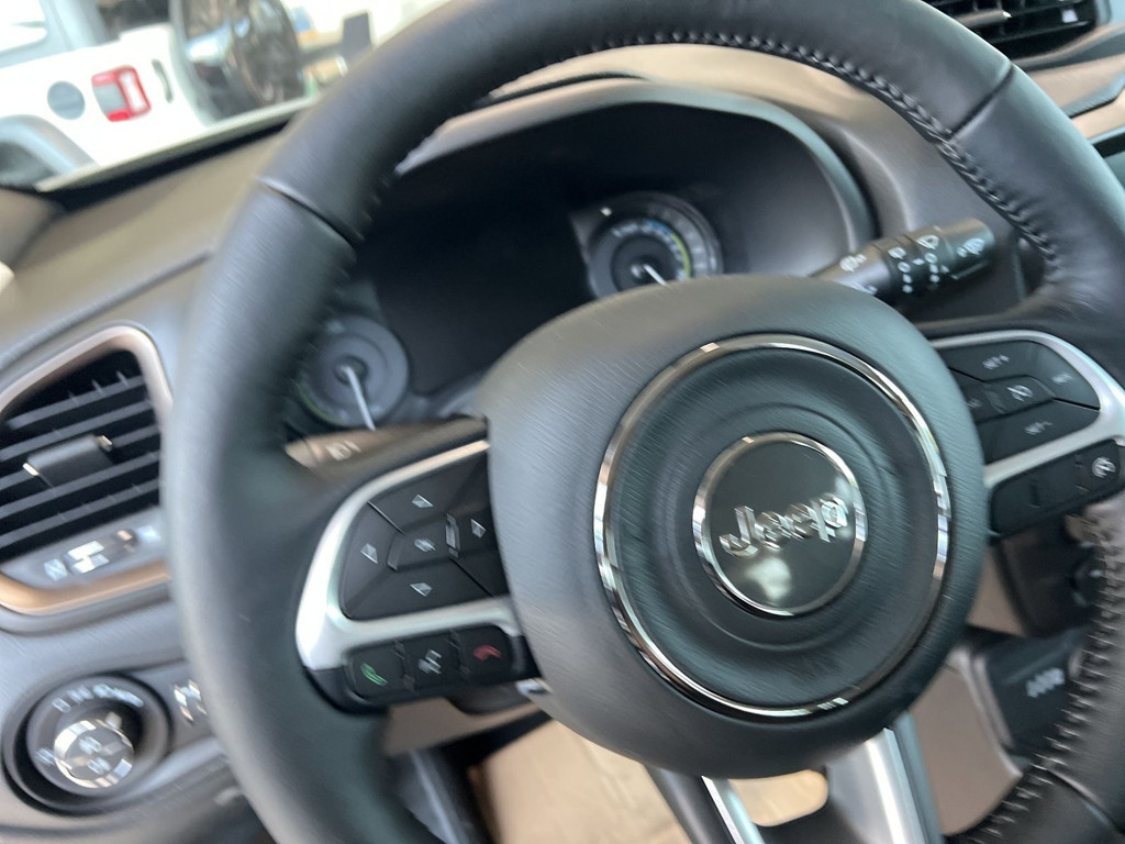 Jeep Renegade 2023 Hybride Benzine