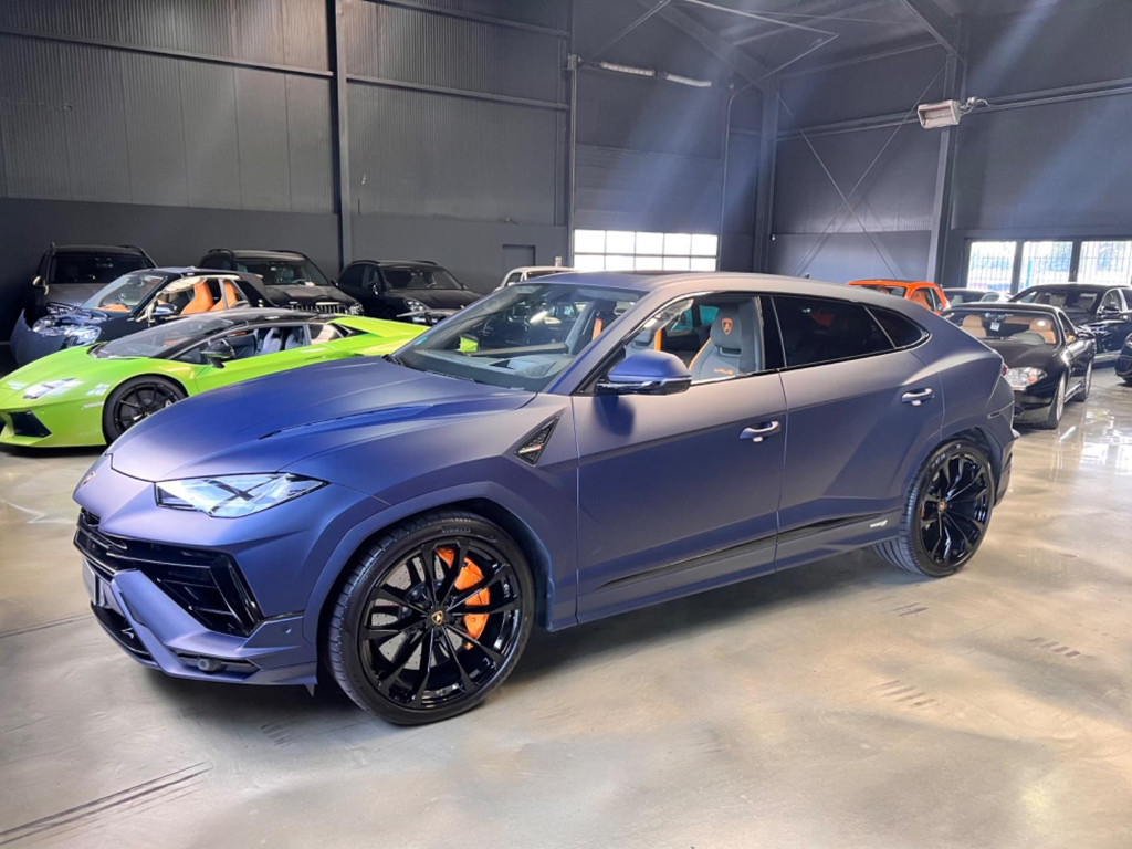 Lamborghini Urus 2024 Benzine