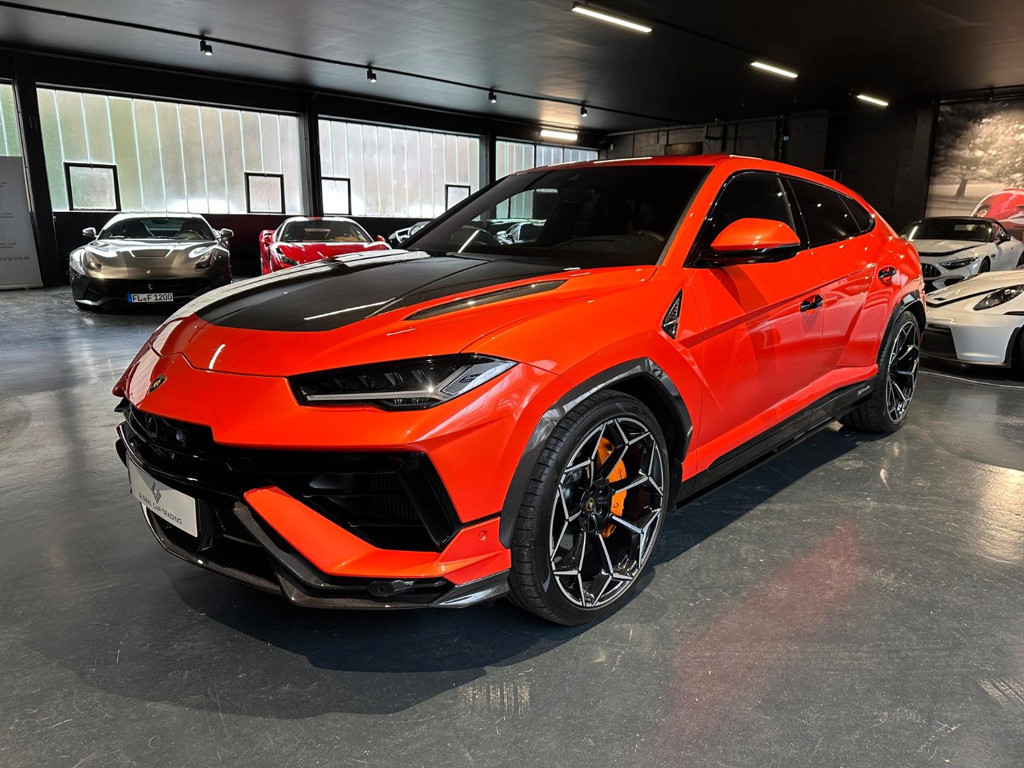 Lamborghini Urus 2025 Benzine
