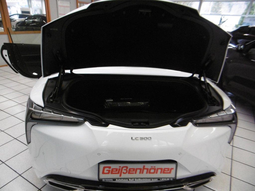 Lexus LC