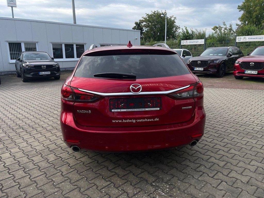 Mazda 6