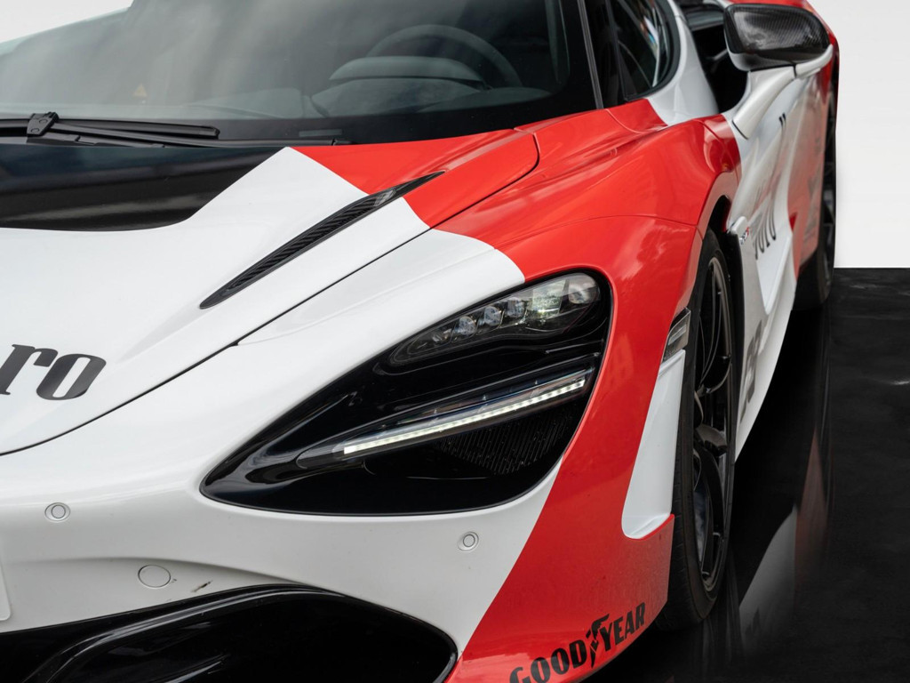 McLaren 720S