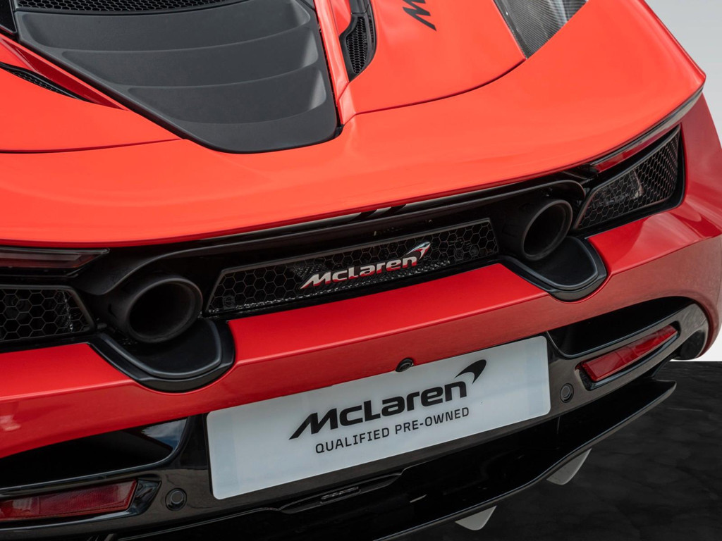 McLaren 720S