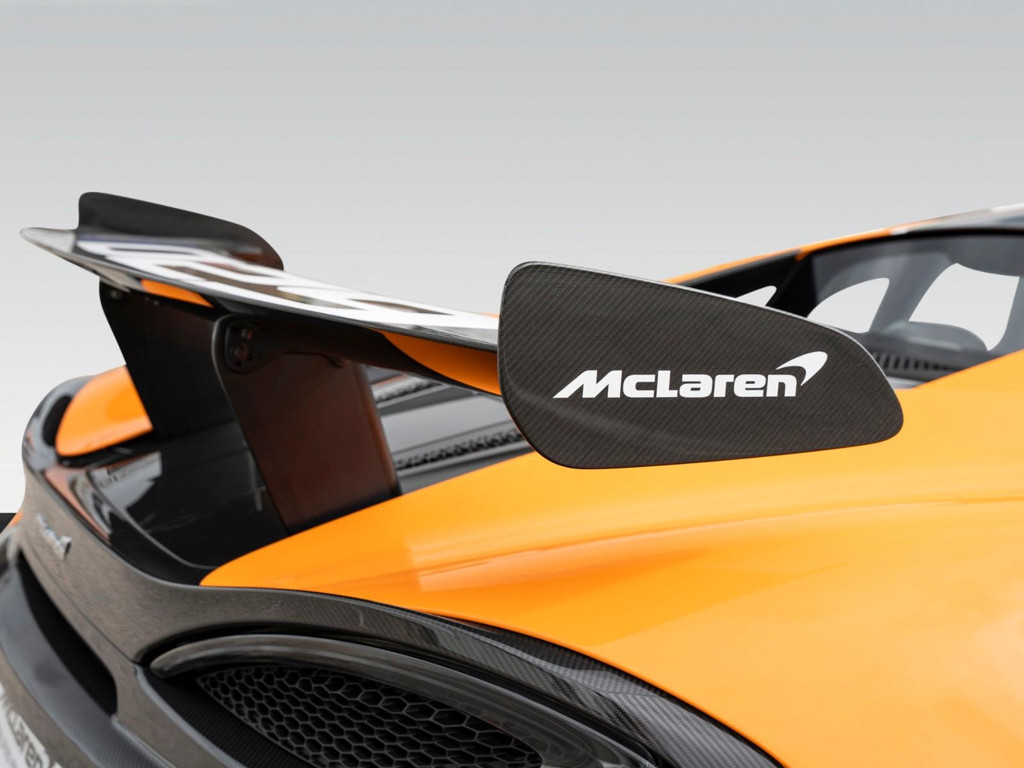 McLaren 620R