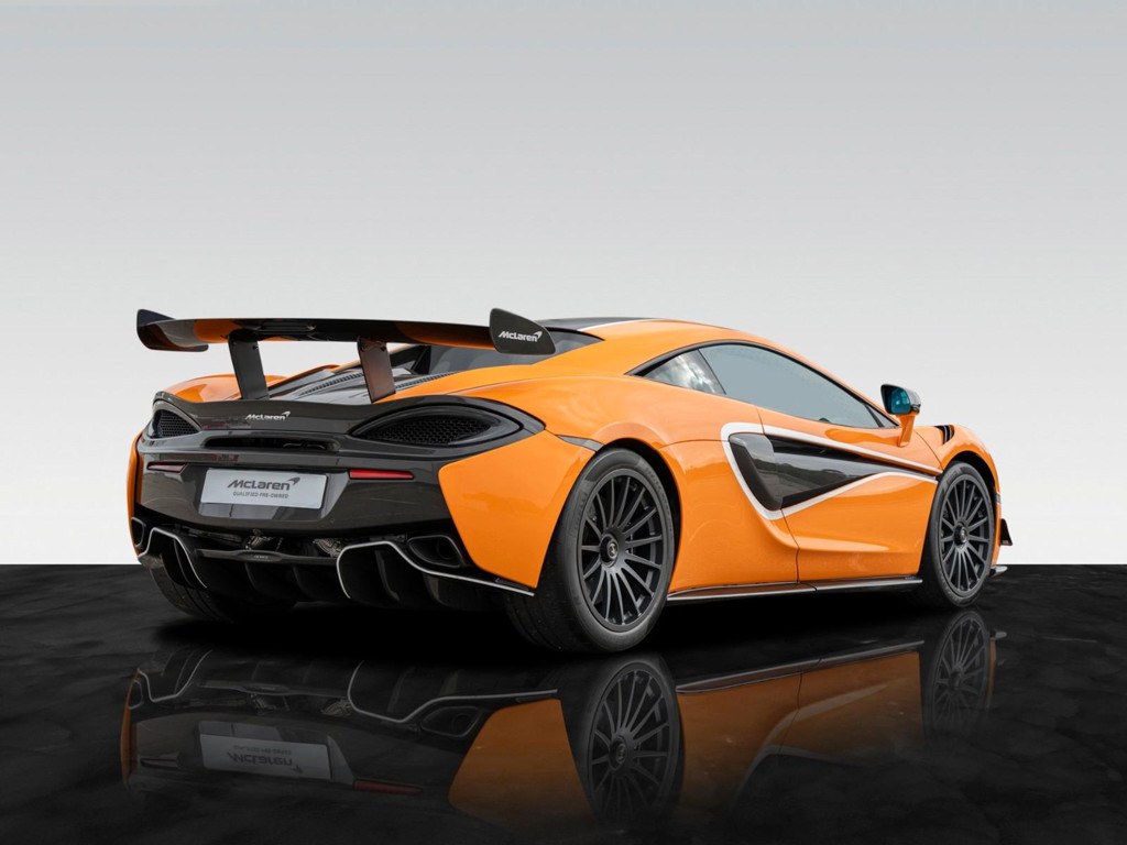 McLaren 620R