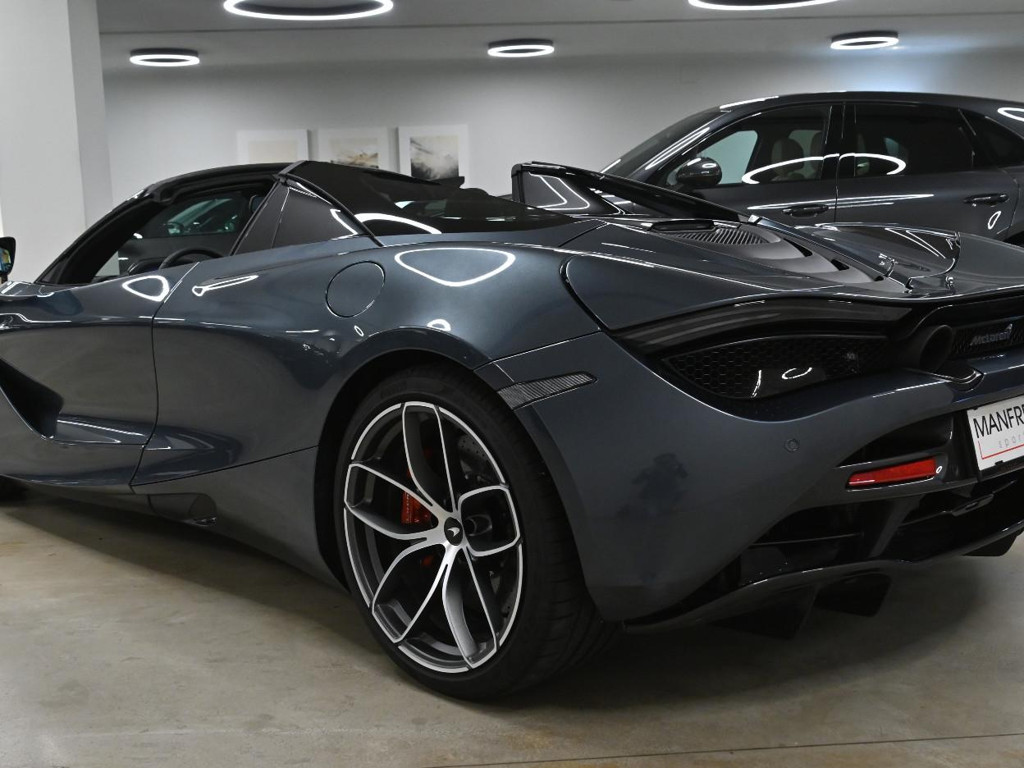 McLaren 720S