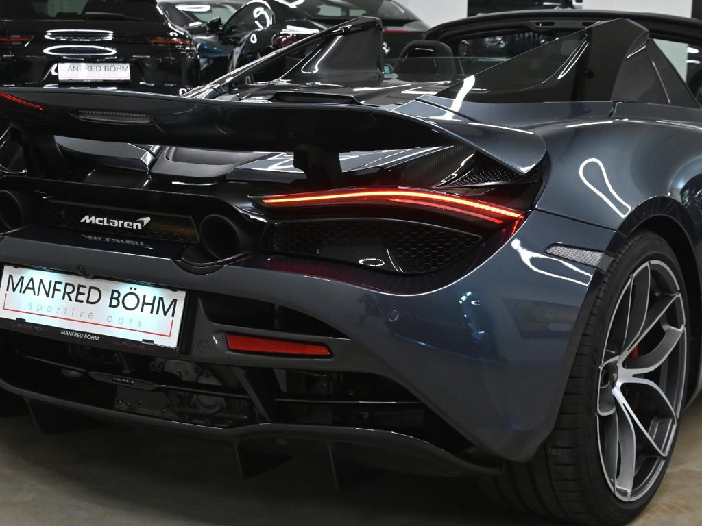 McLaren 720S