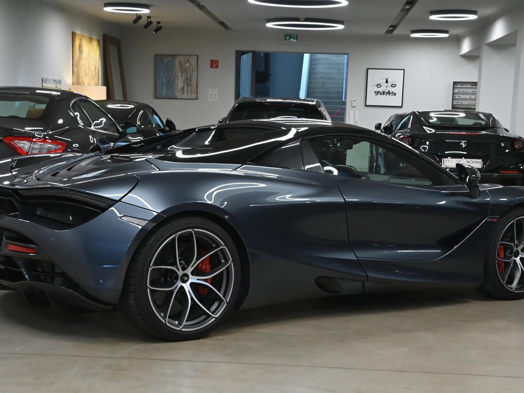McLaren 720S