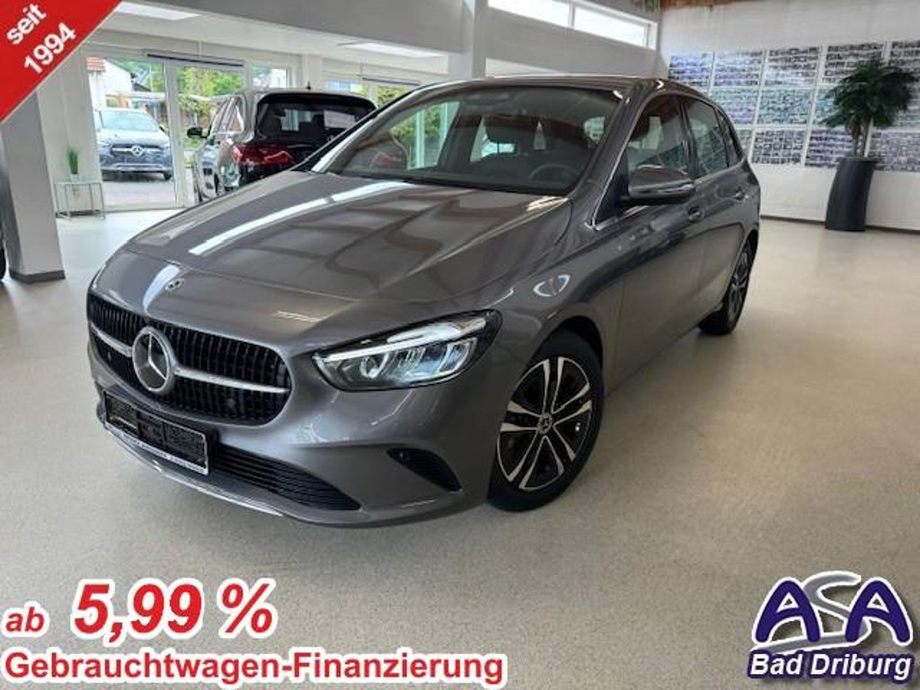 Mercedes-Benz B-Klasse 2024 Benzine
