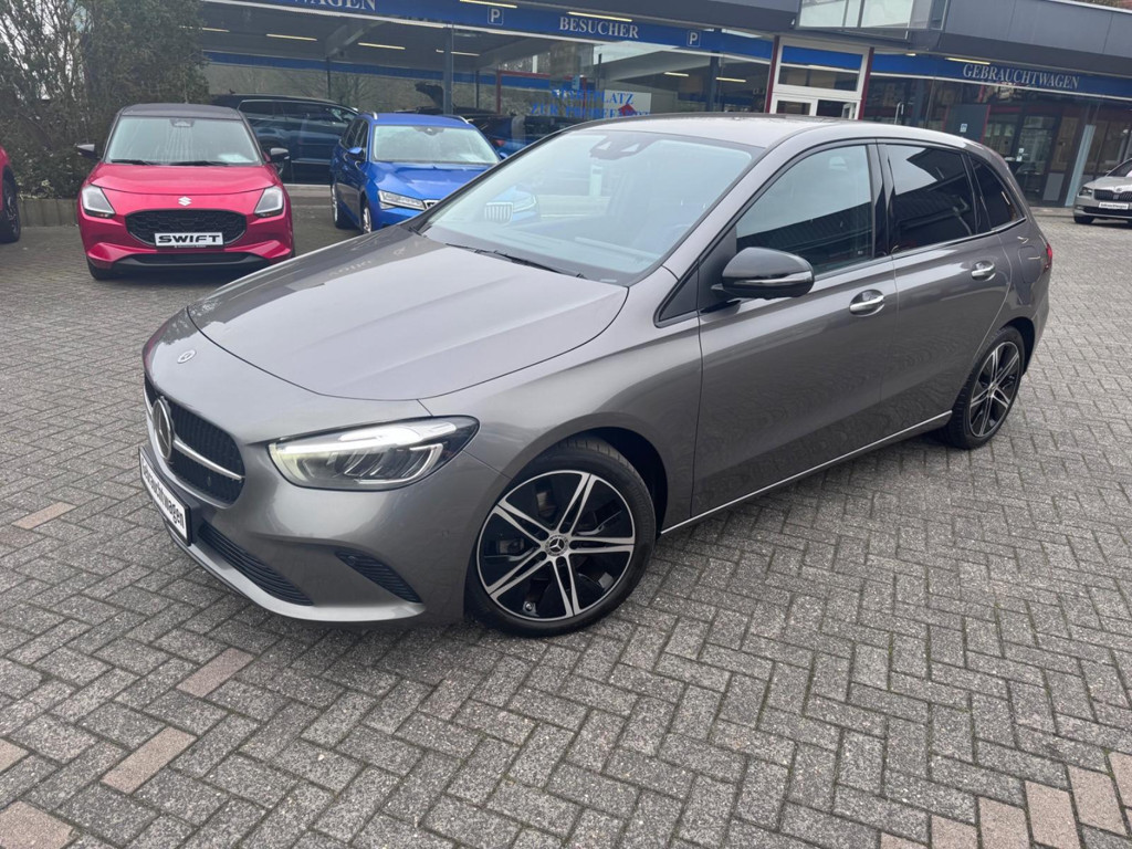 Mercedes-Benz B-Klasse 2023 Benzine