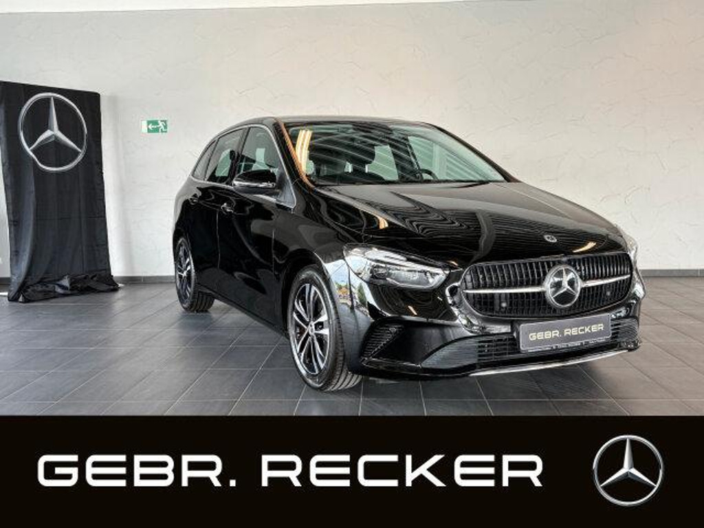 Mercedes-Benz B-Klasse 2024 Benzine