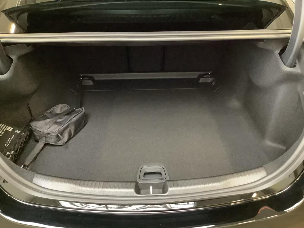 Mercedes-Benz C-Klasse 2025 Benzine