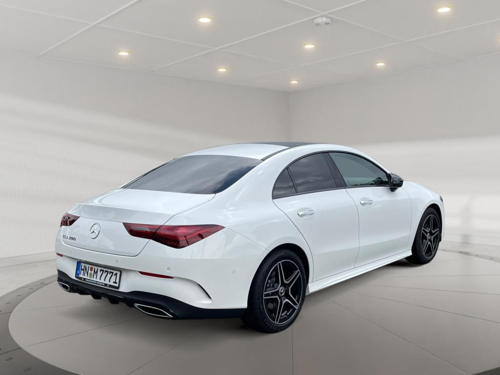 Mercedes-Benz CLA-Klasse 2024 Benzine