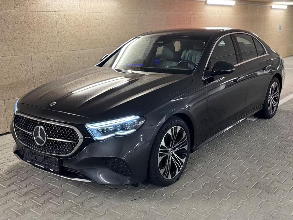 Mercedes-Benz E-Klasse 2024 Benzine
