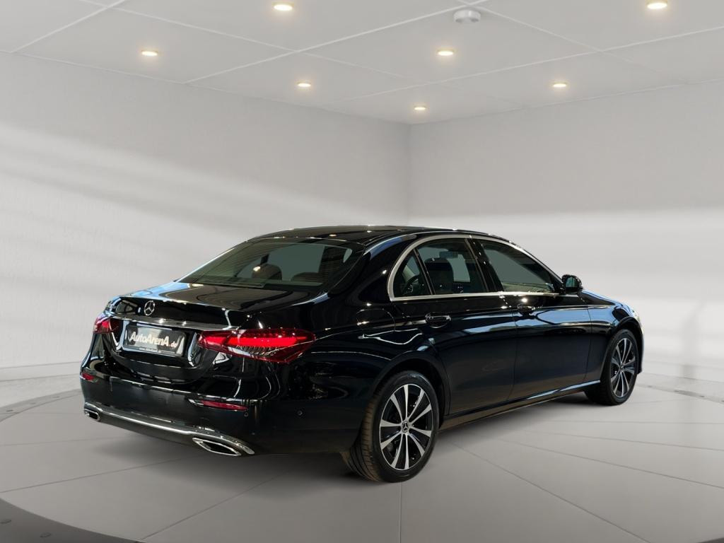Mercedes-Benz E-Klasse 2022 Hybride Diesel