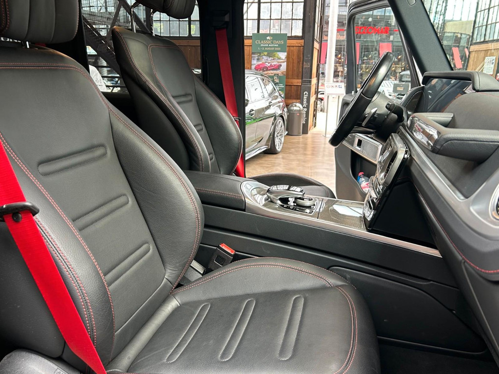 Mercedes-Benz G-Klasse