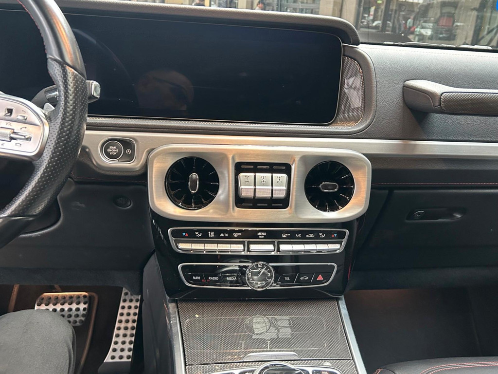 Mercedes-Benz G-Klasse