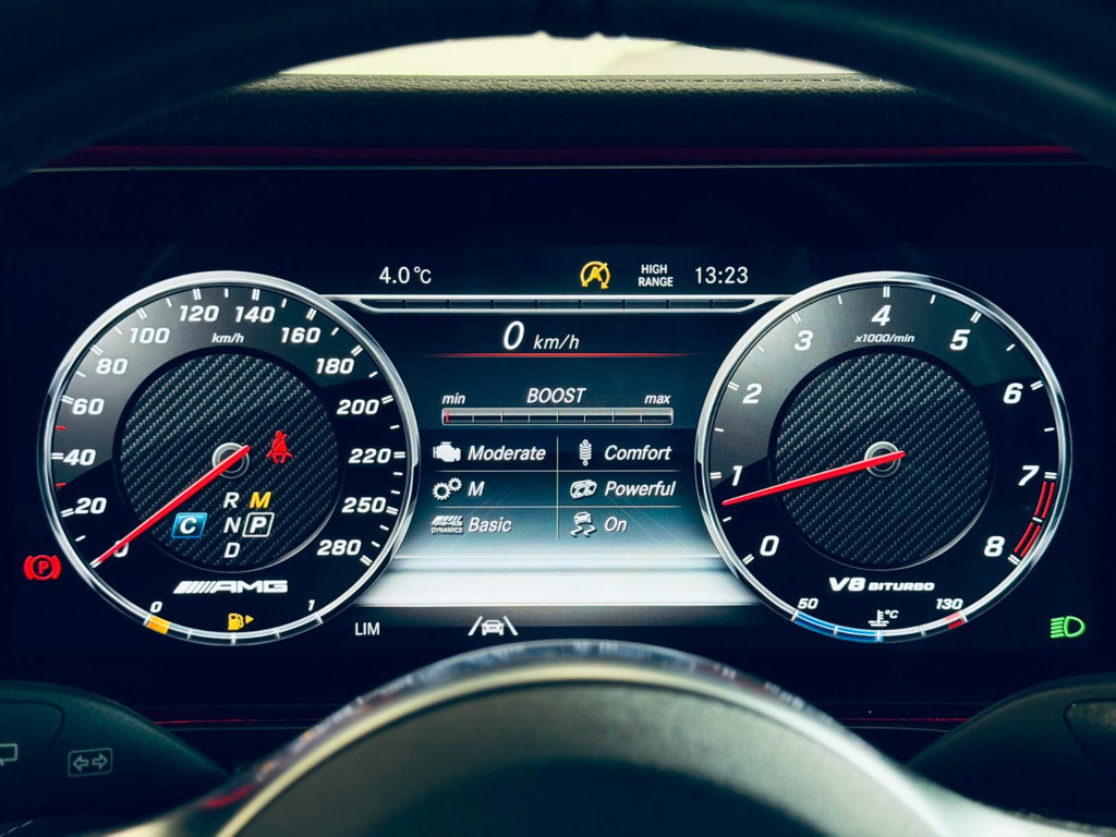 Mercedes-Benz G-Klasse