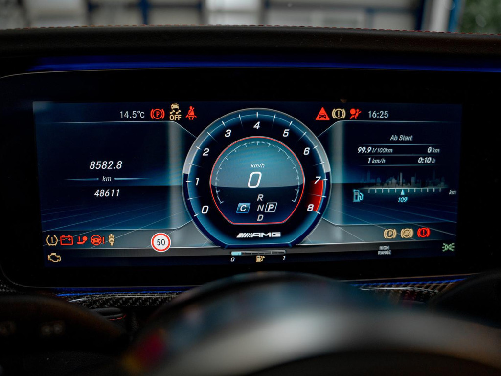 Mercedes-Benz G-Klasse