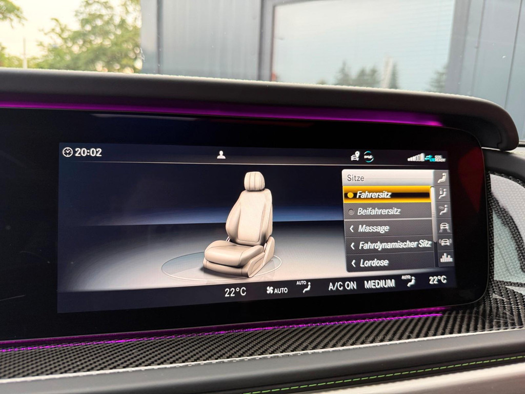 Mercedes-Benz G-Klasse