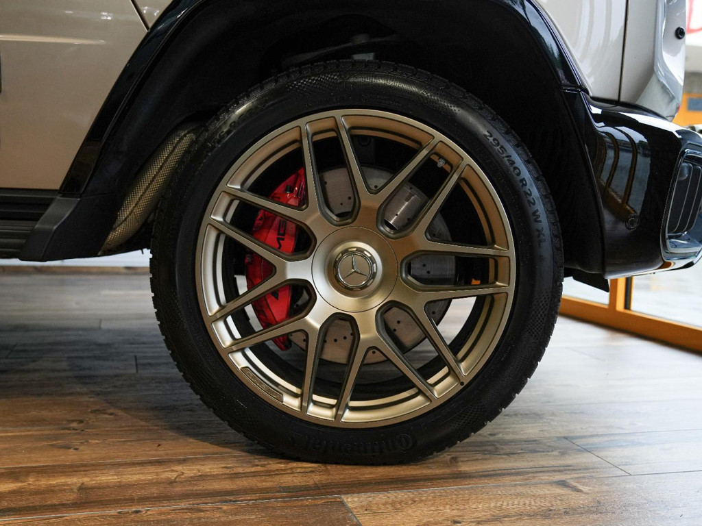 Mercedes-Benz G-Klasse