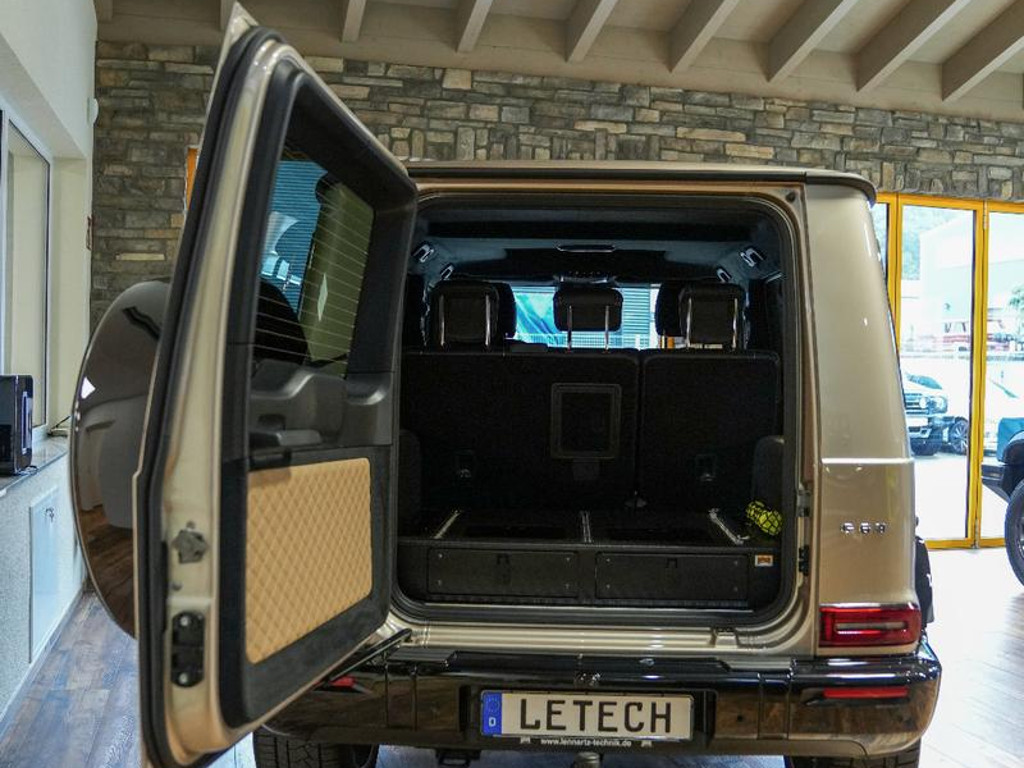 Mercedes-Benz G-Klasse