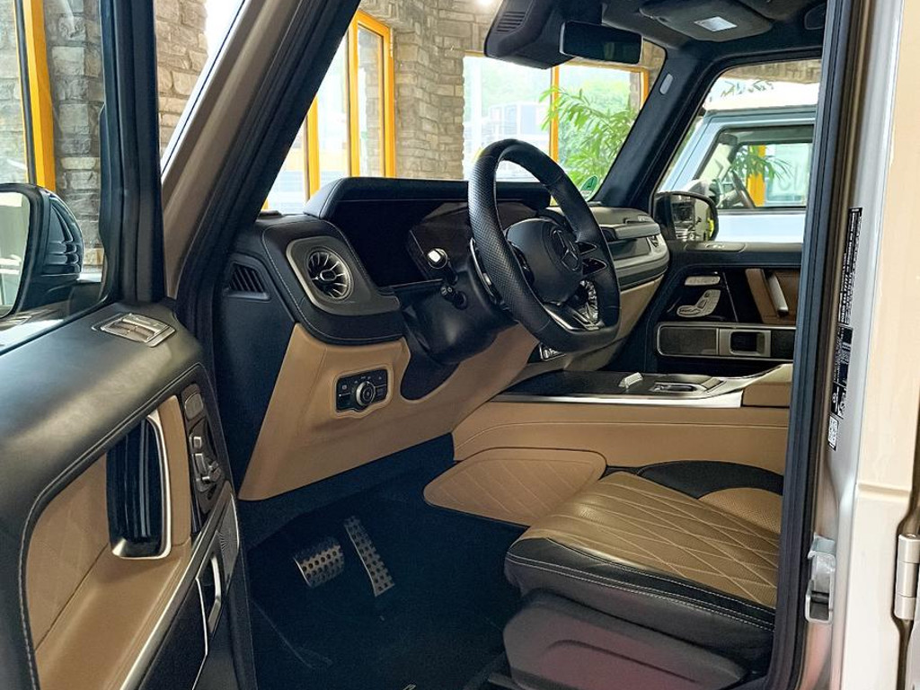 Mercedes-Benz G-Klasse