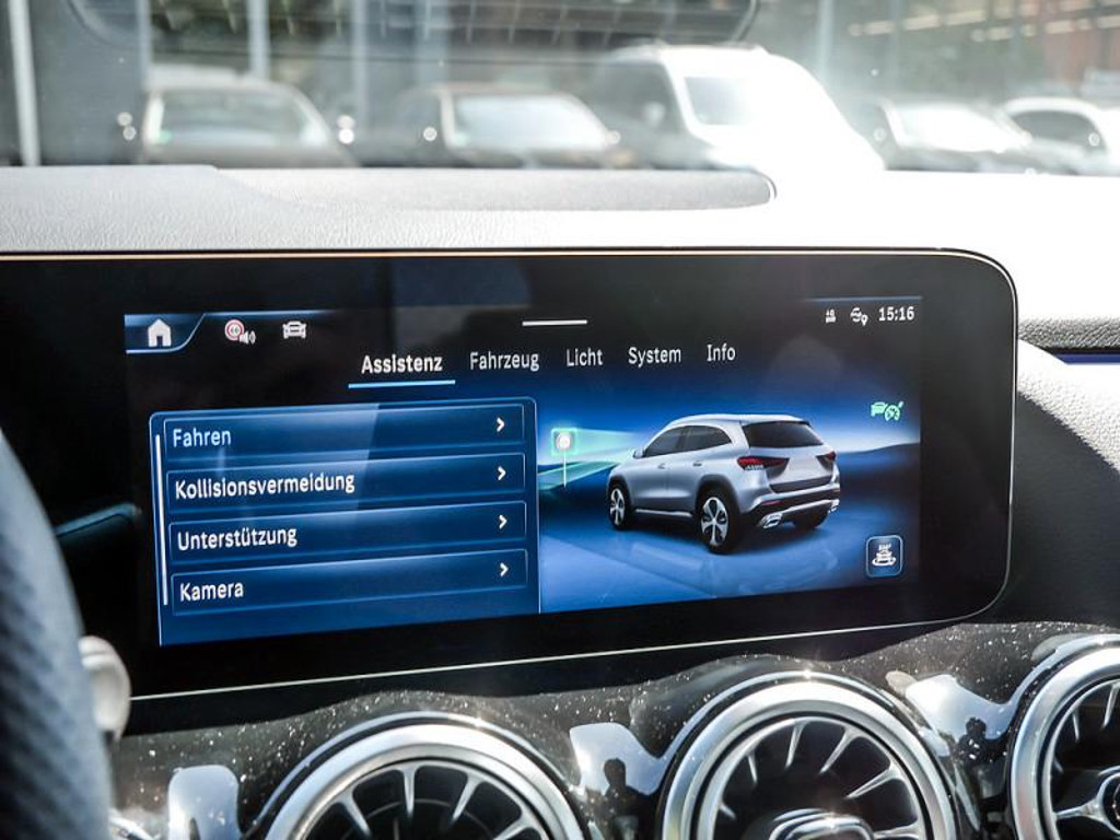 Mercedes-Benz GLA-Klasse