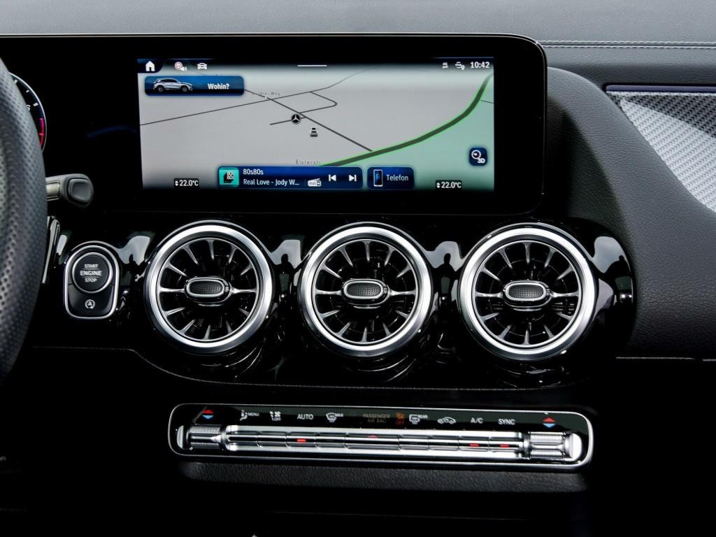 Mercedes-Benz GLA-Klasse