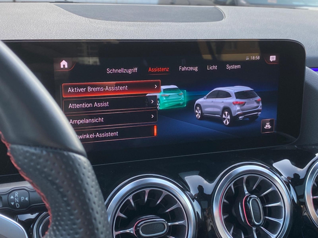 Mercedes-Benz GLA-Klasse