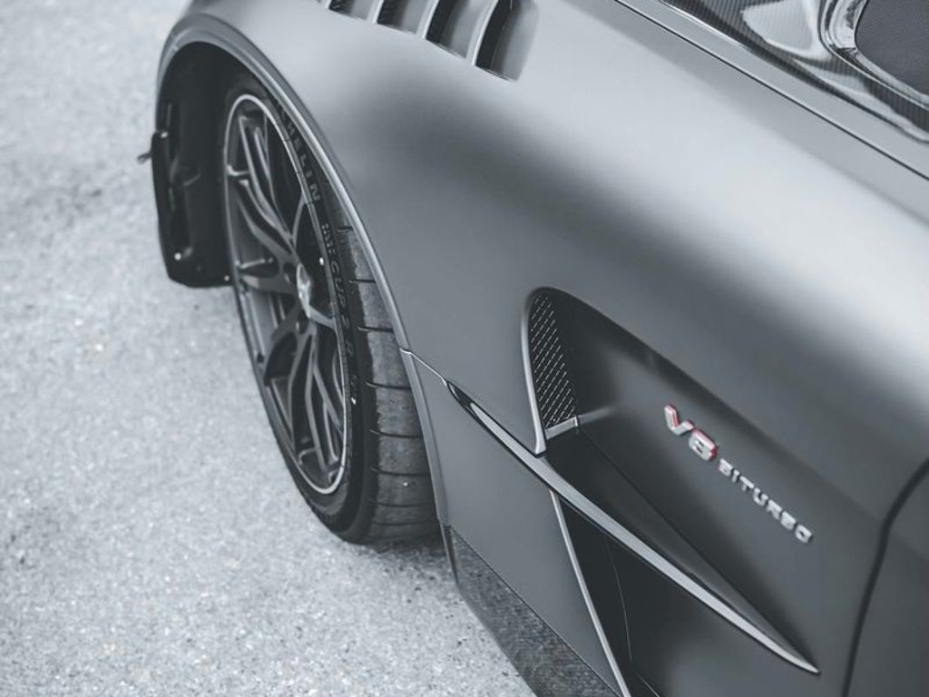 Mercedes-Benz AMG GT