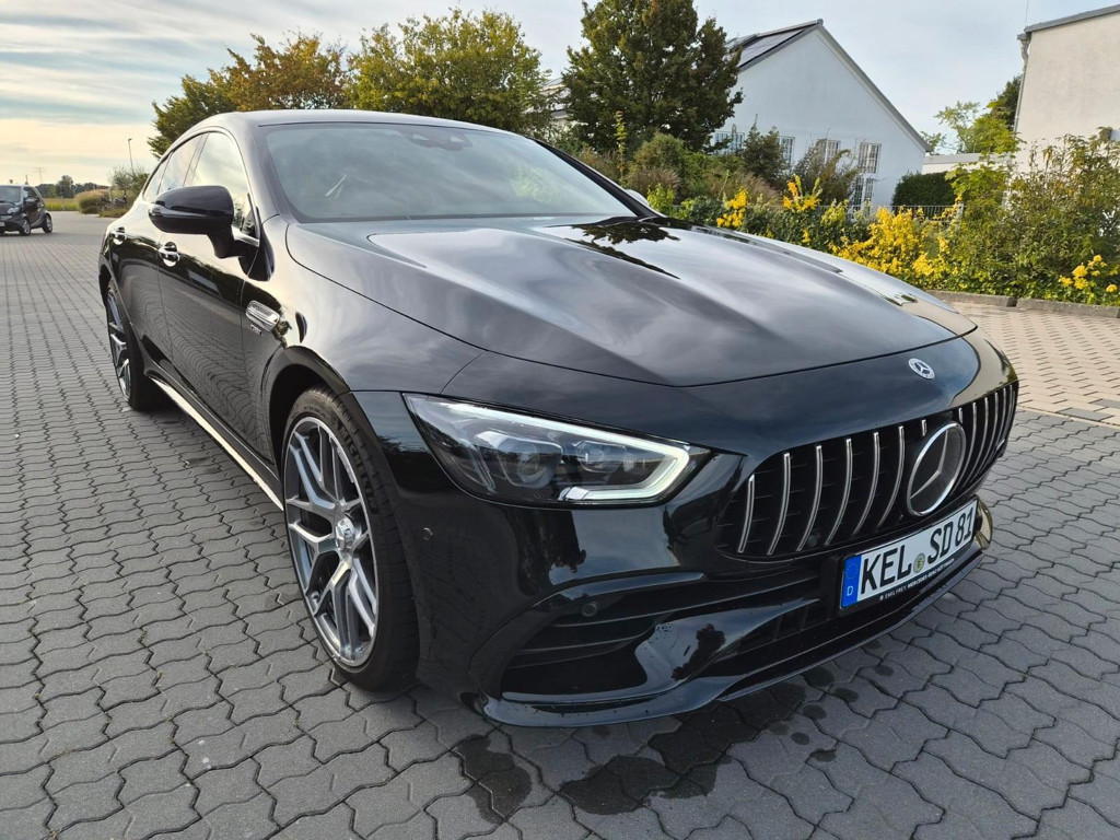 Mercedes-Benz AMG GT