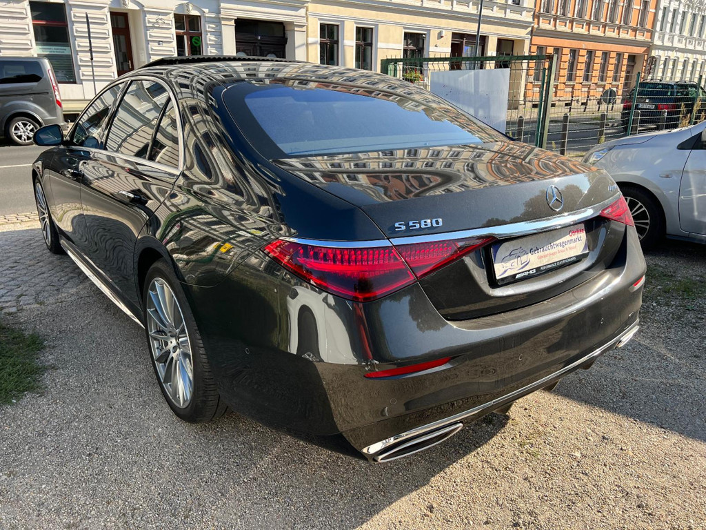 Mercedes-Benz S-Klasse