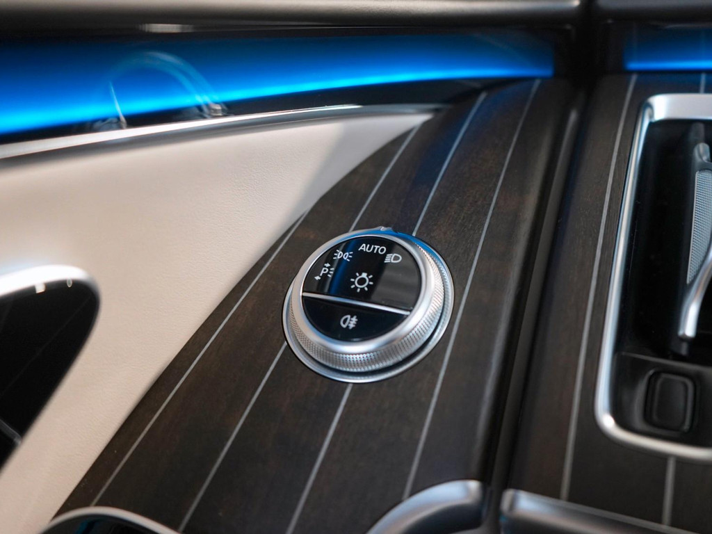 Mercedes-Benz S-Klasse