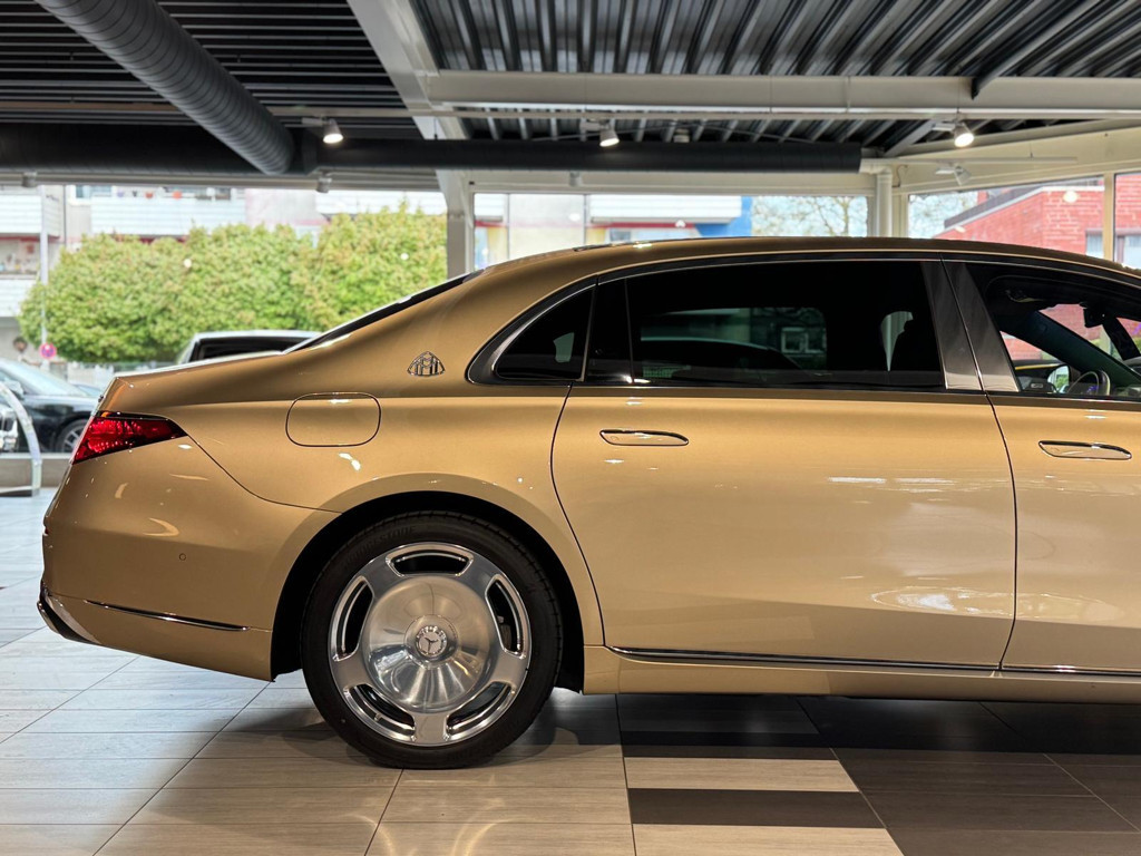 Mercedes-Benz S-Klasse