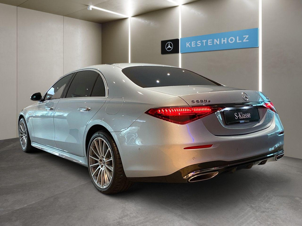 Mercedes-Benz S-Klasse