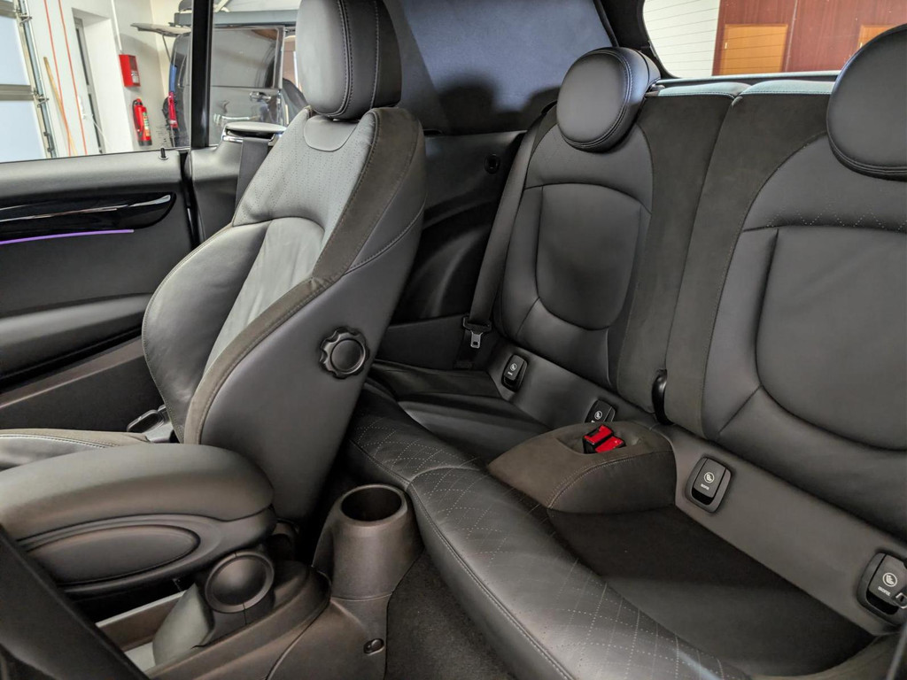 Mini John Cooper Works Cabrio