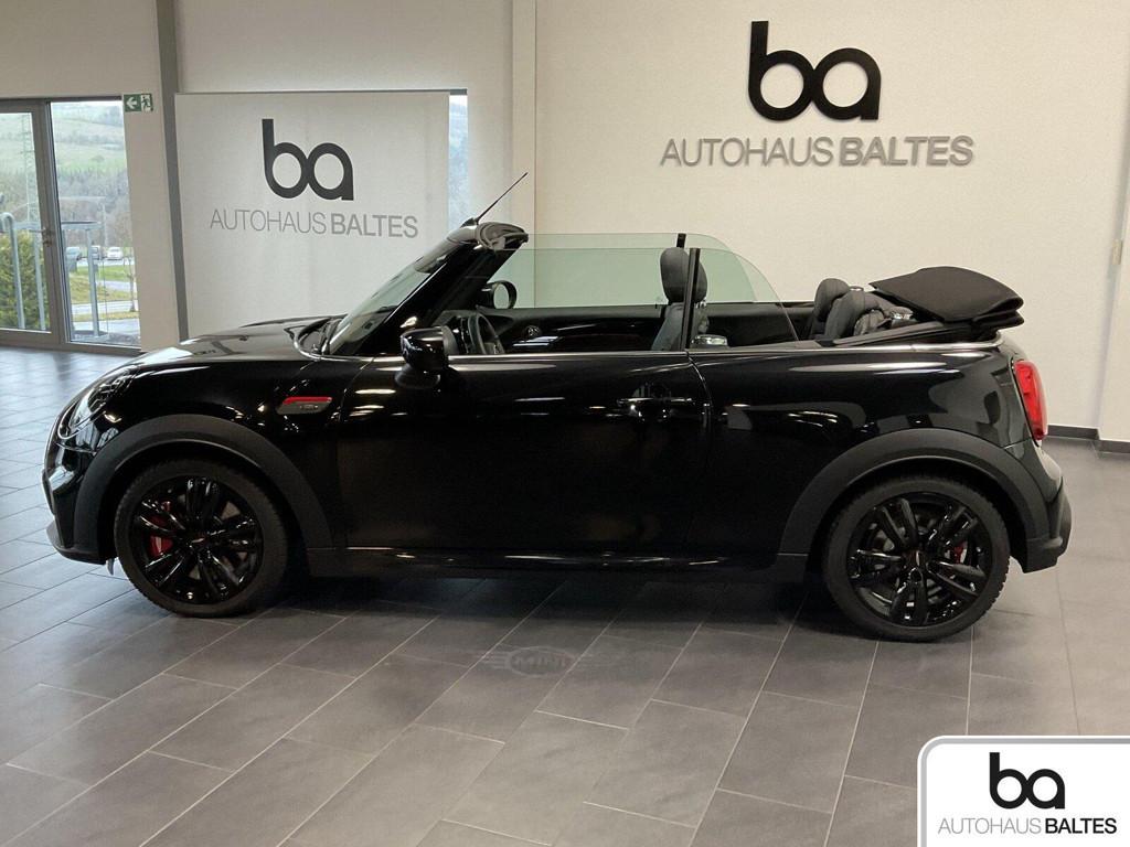 Mini John Cooper Works Cabrio