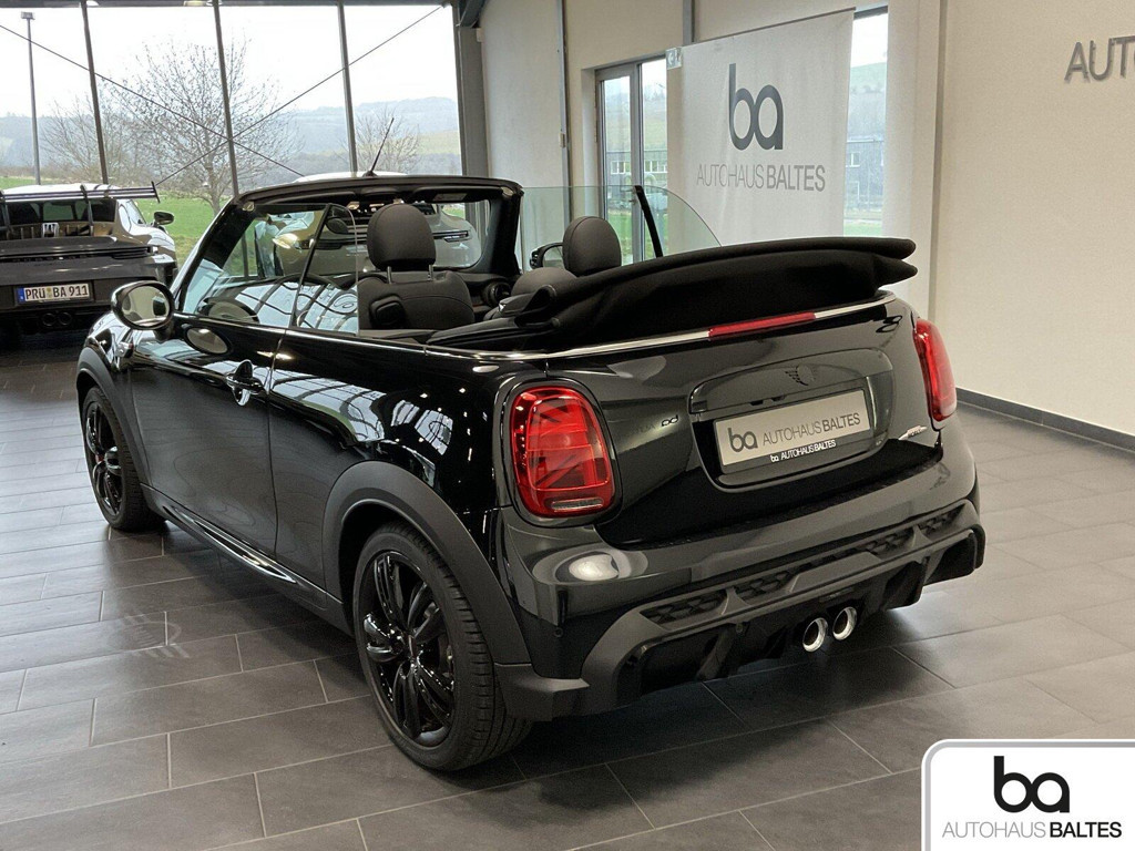 Mini John Cooper Works Cabrio