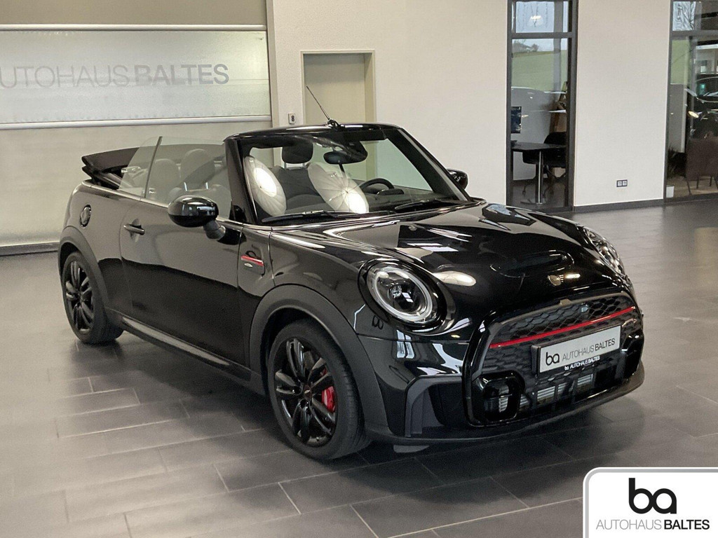 Mini John Cooper Works Cabrio