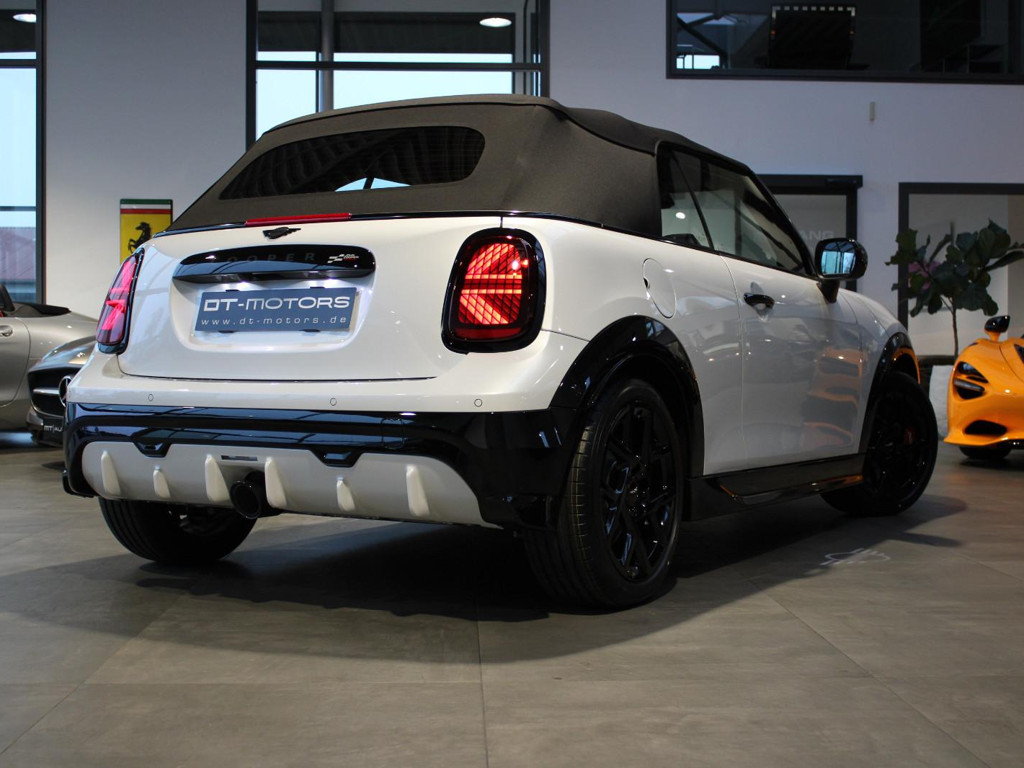 Mini John Cooper Works Cabrio