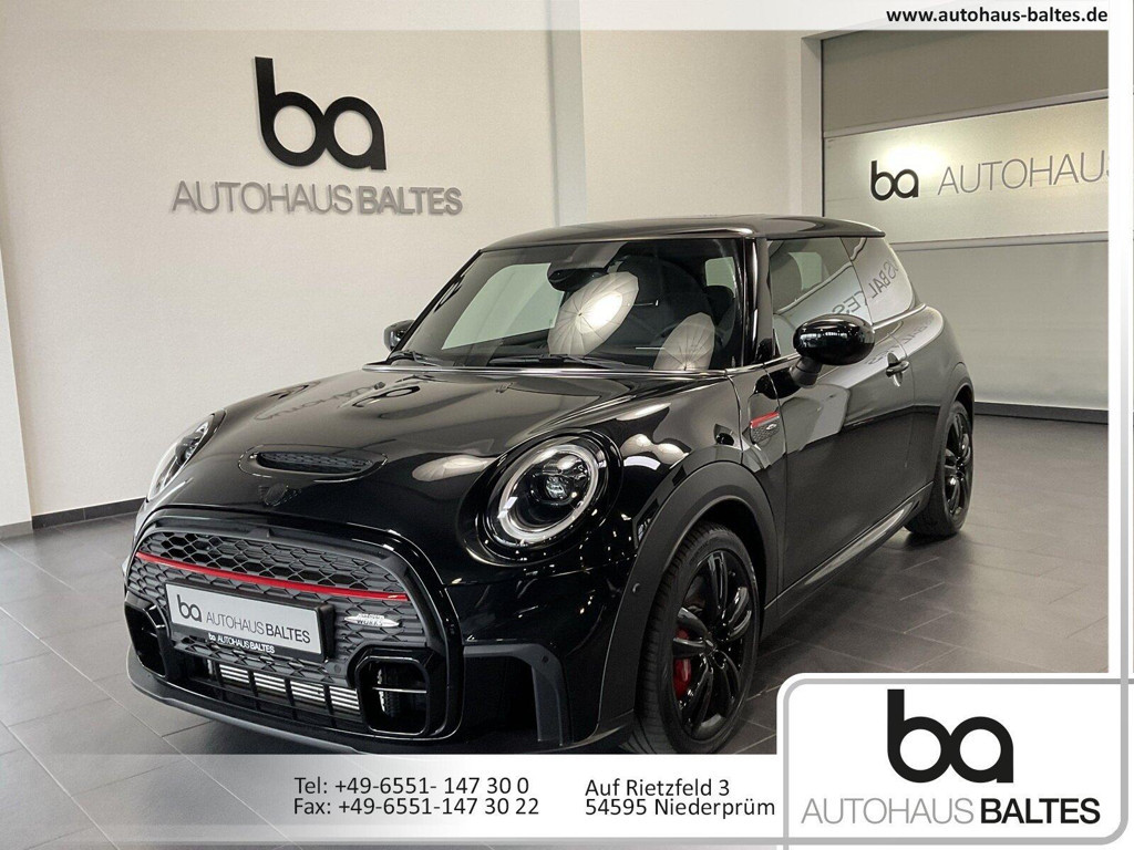 Mini John Cooper Works 2023 Benzine