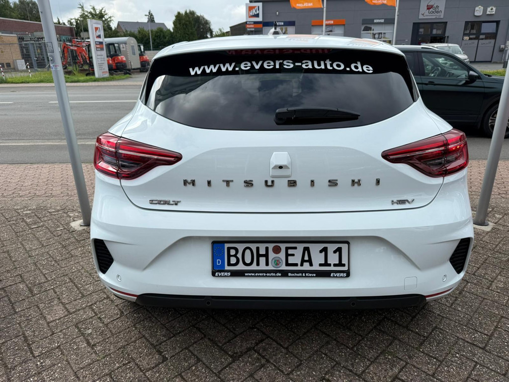 Mitsubishi Colt